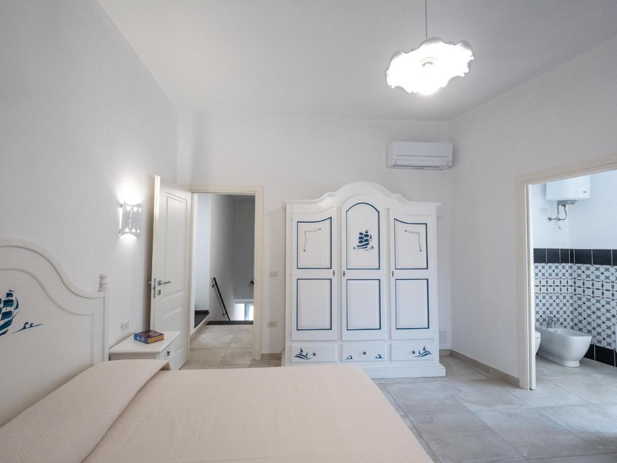 Affittacamere Solki Sant'Antioco Exterior foto